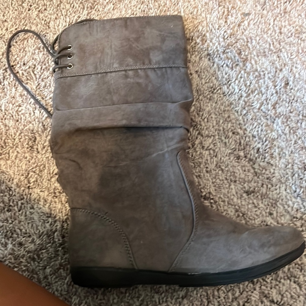 Worn a couple times.